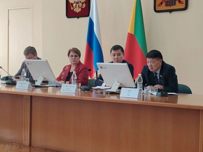 Публичные слушания по итогам исполнения бюджета 2025 года: собственные доходы увеличились на 26 миллиардов рублей